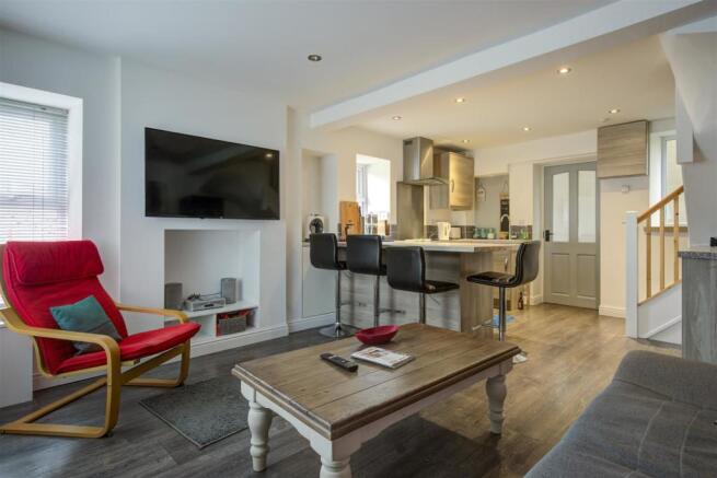 Open Plan Kitchen Sitting Room