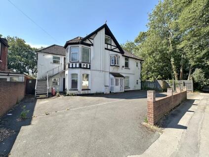 Lawn Road, Southampton, Hampshire, SO17