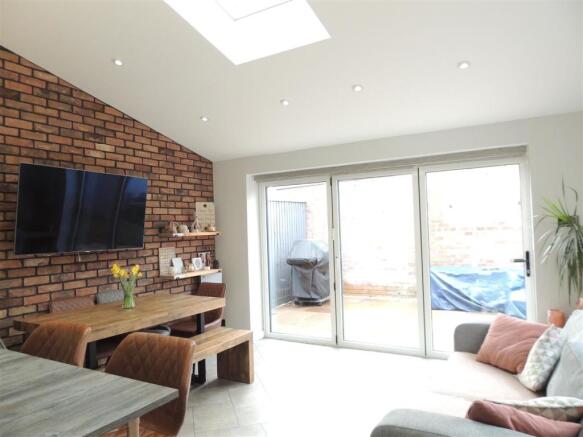 Kitchen/Diner/Family Room