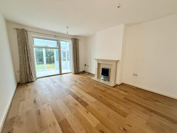 Anderida Road, Lower Willingdon, East Sussex photo 2