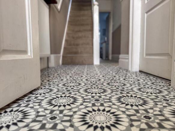 13 Auburn Road, Onchan (24).jpg