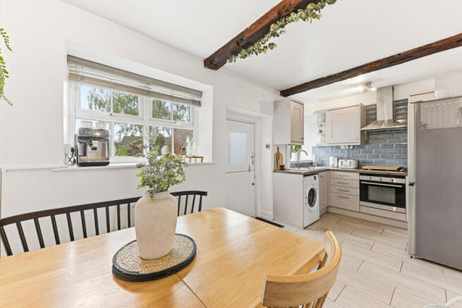 2 bed Terraced for sale Image 3