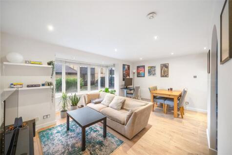 Linwood Close, London, SE5