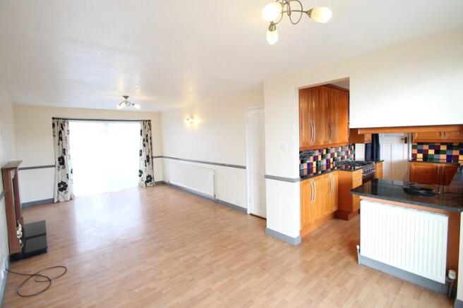 Living/Dining Room