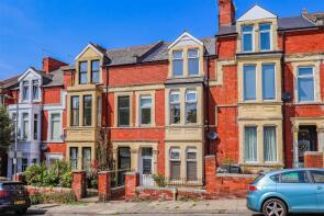 16 Fairfield, Plymouth Road, Barry CF62 5TY