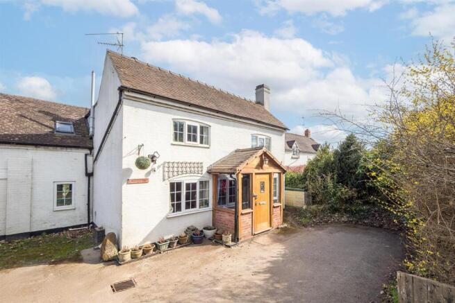 Kings Coughton, Alcester photo 4