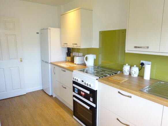 Photo 10