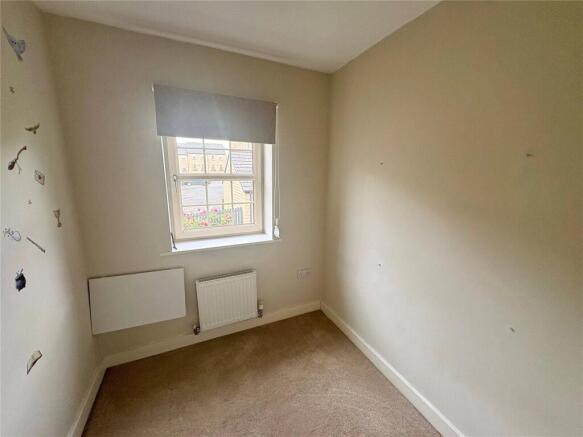 3 bed Semi-Detached for sale Image 9