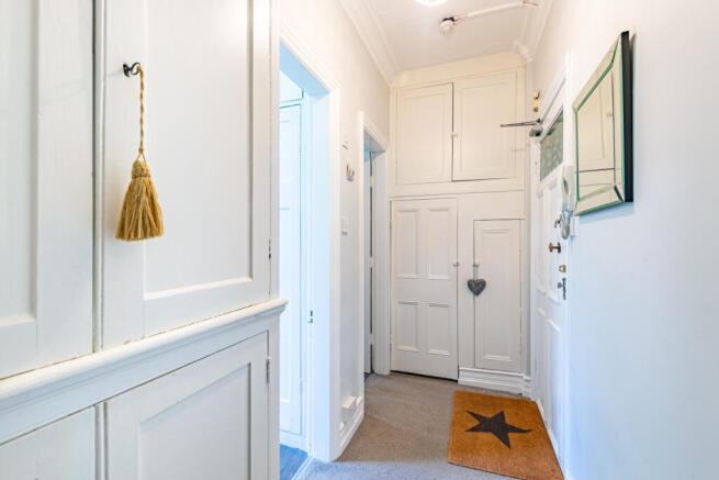 2 bed Flat for sale Image 11