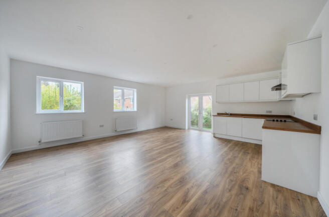 1439777-25-69dcee...