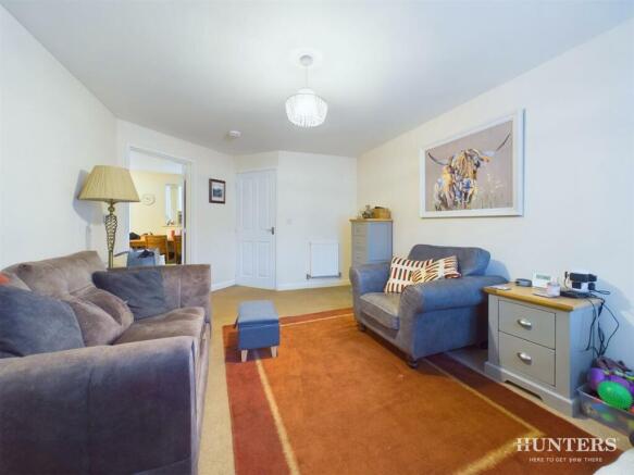 CAM03792G0-PR0154-STILL009.jpg