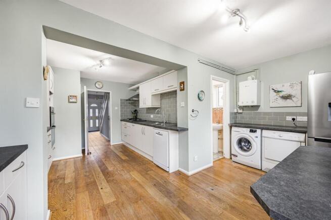 Kitchen/Breakfast Ro