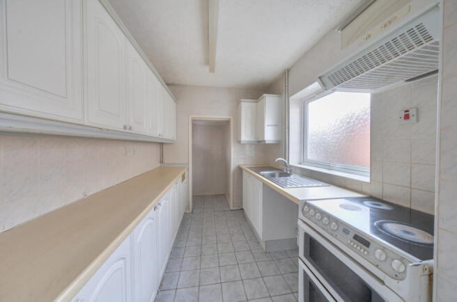 1404837-7-69737f5...