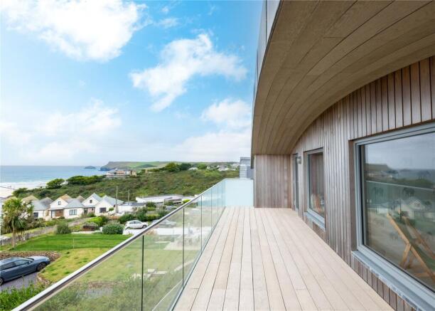 Top Floor Balcony