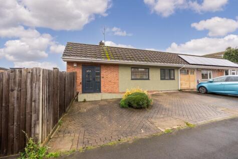 Courtfield Grove, Fishponds