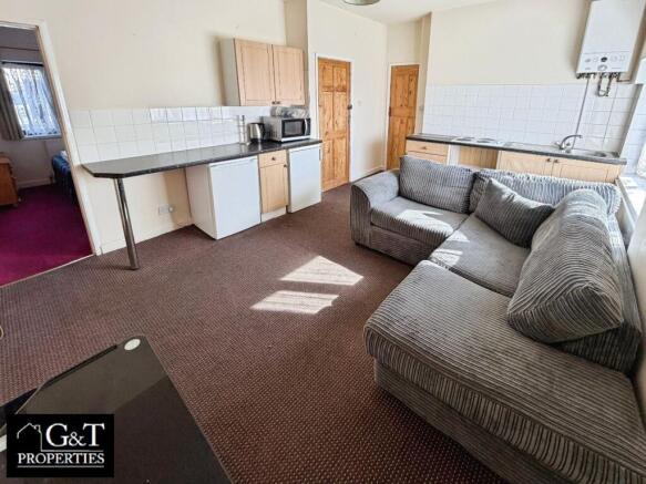 Living Room/Kitchen