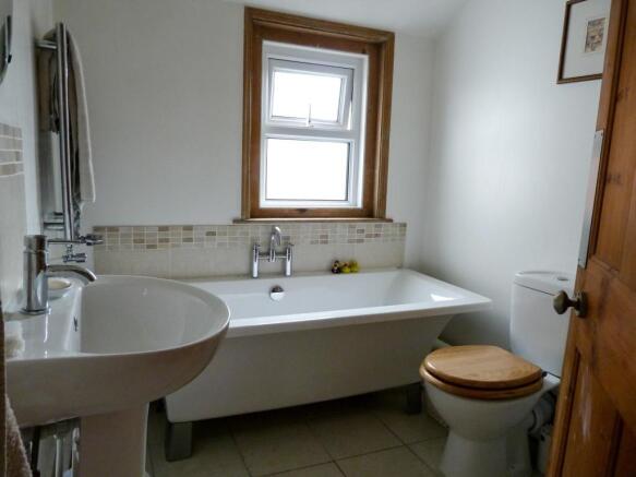 Photo 10