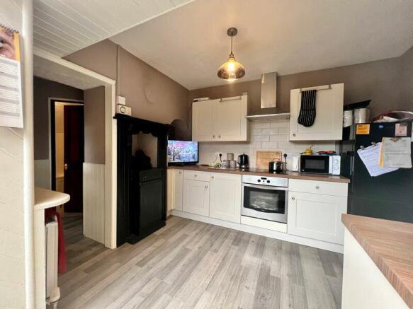 Kitchen/Breakfast Room