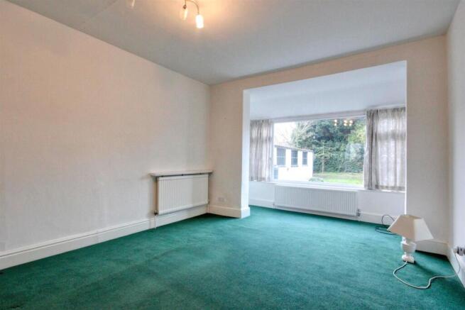 4 bed Semi-Detached for sale Image 9