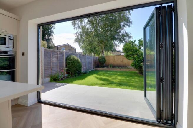 4 bed Terraced for sale Image 3