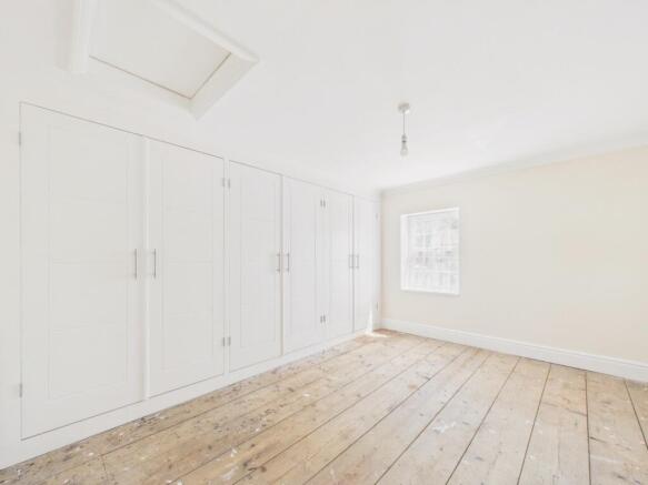 2 bed Terraced for sale Image 11