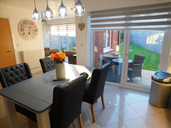 KITCHEN / DINING / SITTING ROOM