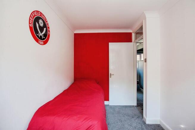 2 bed Terraced for sale Image 8