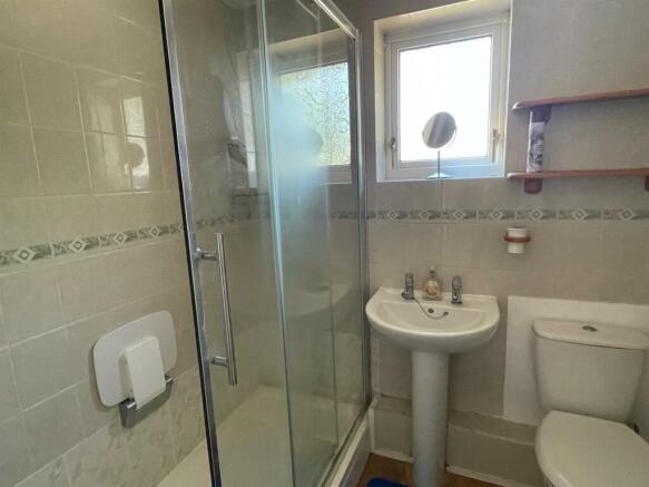 Shower.jpg