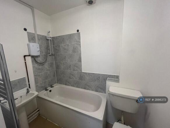 Bearwood Hill Road, Burton-On-Trent, DE15 - More