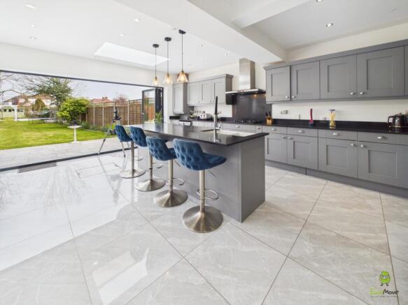 Presented by Clinton at EweMove Bexleyheath and Da