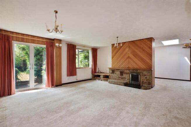 6 Croft Road Clehonger (29).jpg