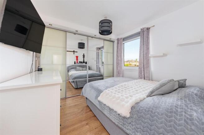 13 St Ninians Road Arbroath-15.JPG