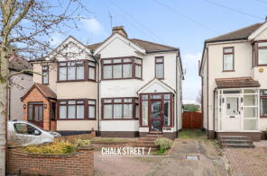 41, Vicarage Road, Hornchurch RM12 4AS