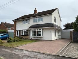 3, Honiton Way, Aldridge WS9 0JS