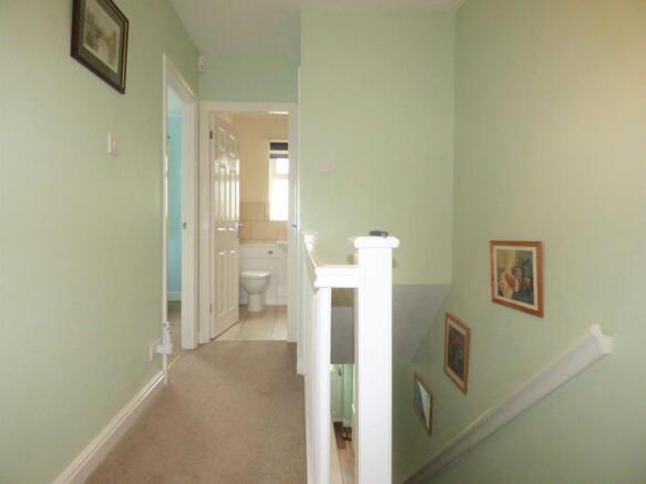 Hallway Upstairs.jpg