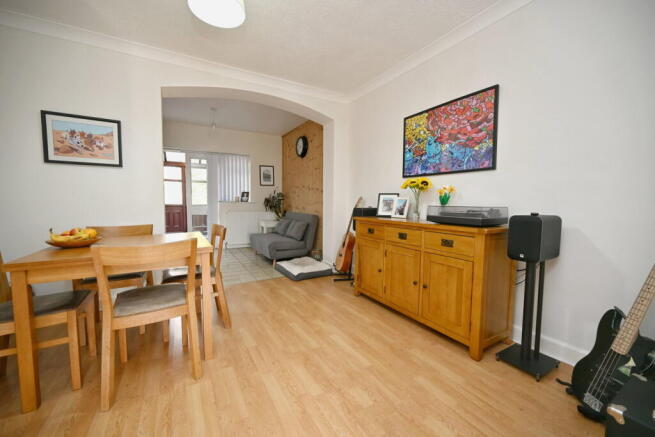 3 bed Semi-Detached for sale Image 6