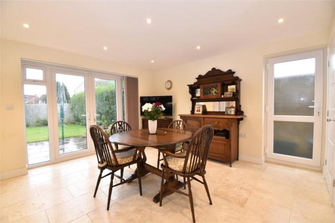 Kitchen/Diner/Family