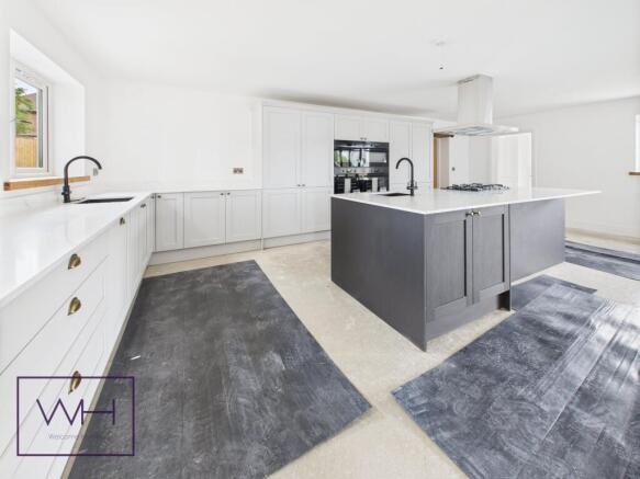 CAM03785G0-PR0276-ST