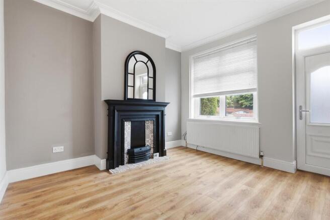 9 Mulehouse Road, Sheffield 06.jpg
