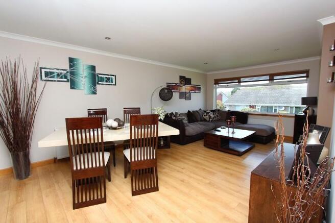 Lounge / Diner