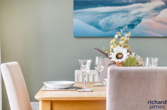 21e3b996c2d14d619fecb1b2d65ce66a