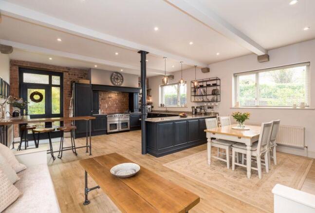 Kitchen Diner