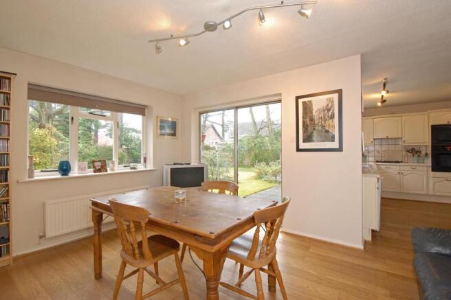 Kitchen/Dining room