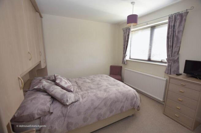 6 Rosebank
