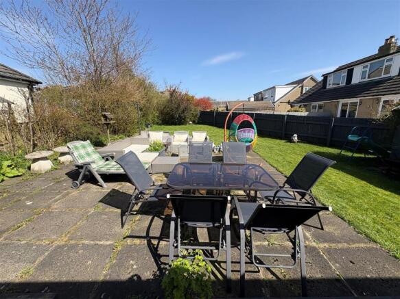 2 bed Detached Bungalow for sale Image 12