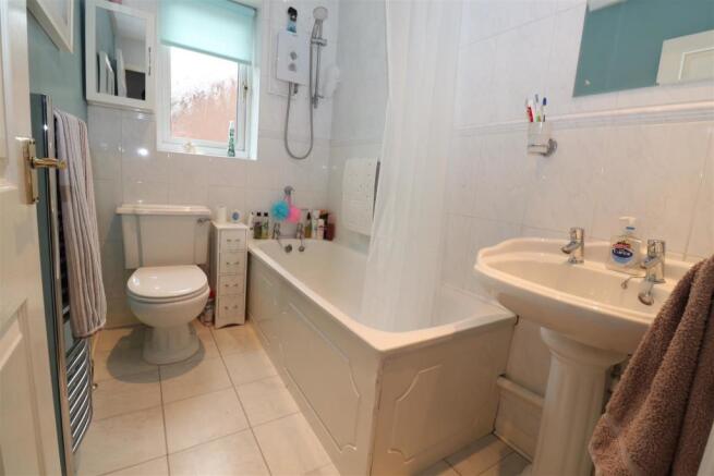 Bathroom / WC