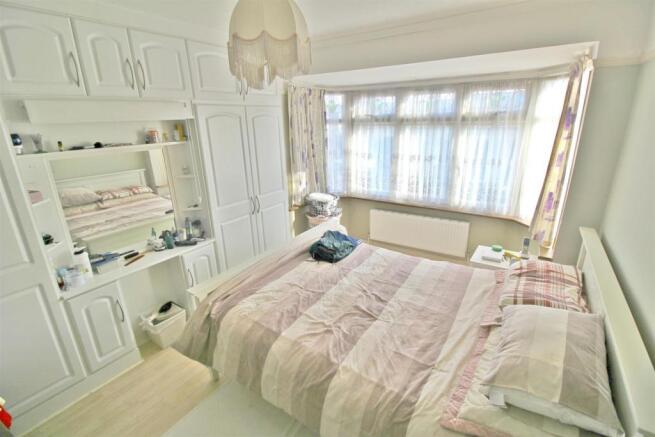 Bed3.jpg