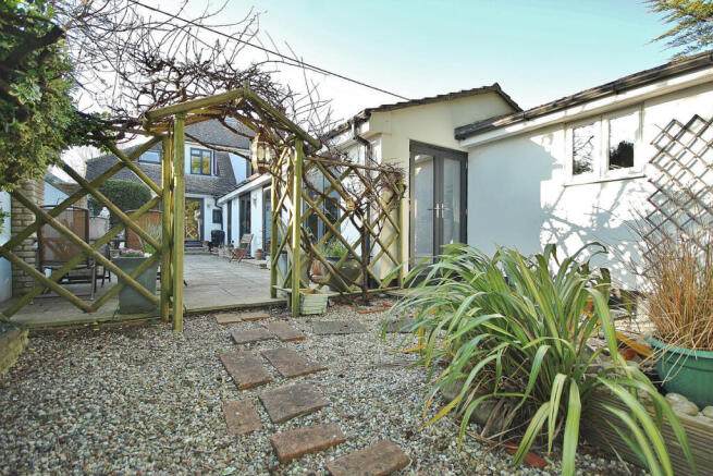 Woodstock Road, Witney, OX28 photo 4