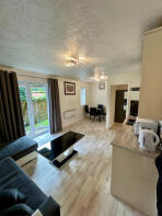 6, Betjeman Court, Bentinck Road, West Drayton UB7 7ST
