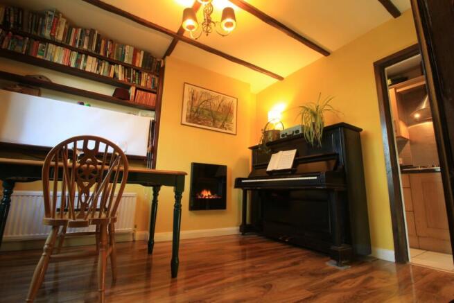 Photo 5